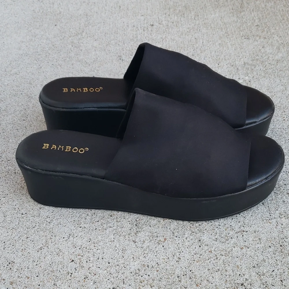 Bamboo Black Knit Stretch Platform Chunky Slip On Sandals Size 8.5 Y2K Grunge